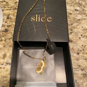 Slide Jewelry necklace